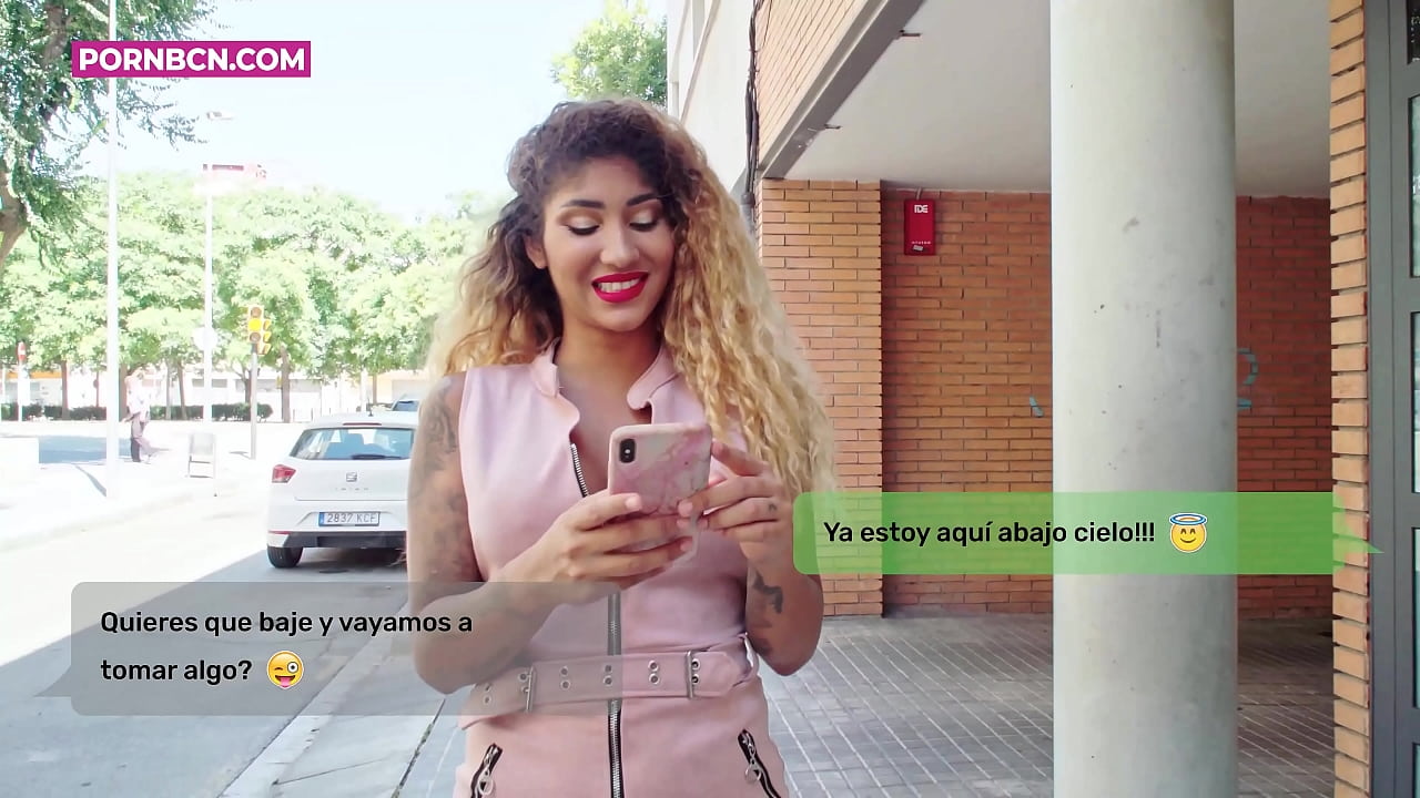 Pamajikan teu satia rék bangsat lover ngora nya teuas bari salakina digawé. Latina kalawan tits sarta burit badag. Vénus Aphrodite.